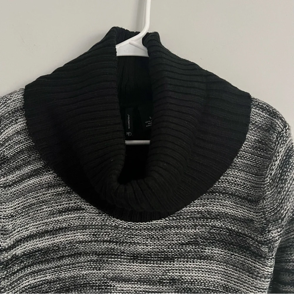 New Directions Black and White Knit Cowl Neck Tunic Sweater